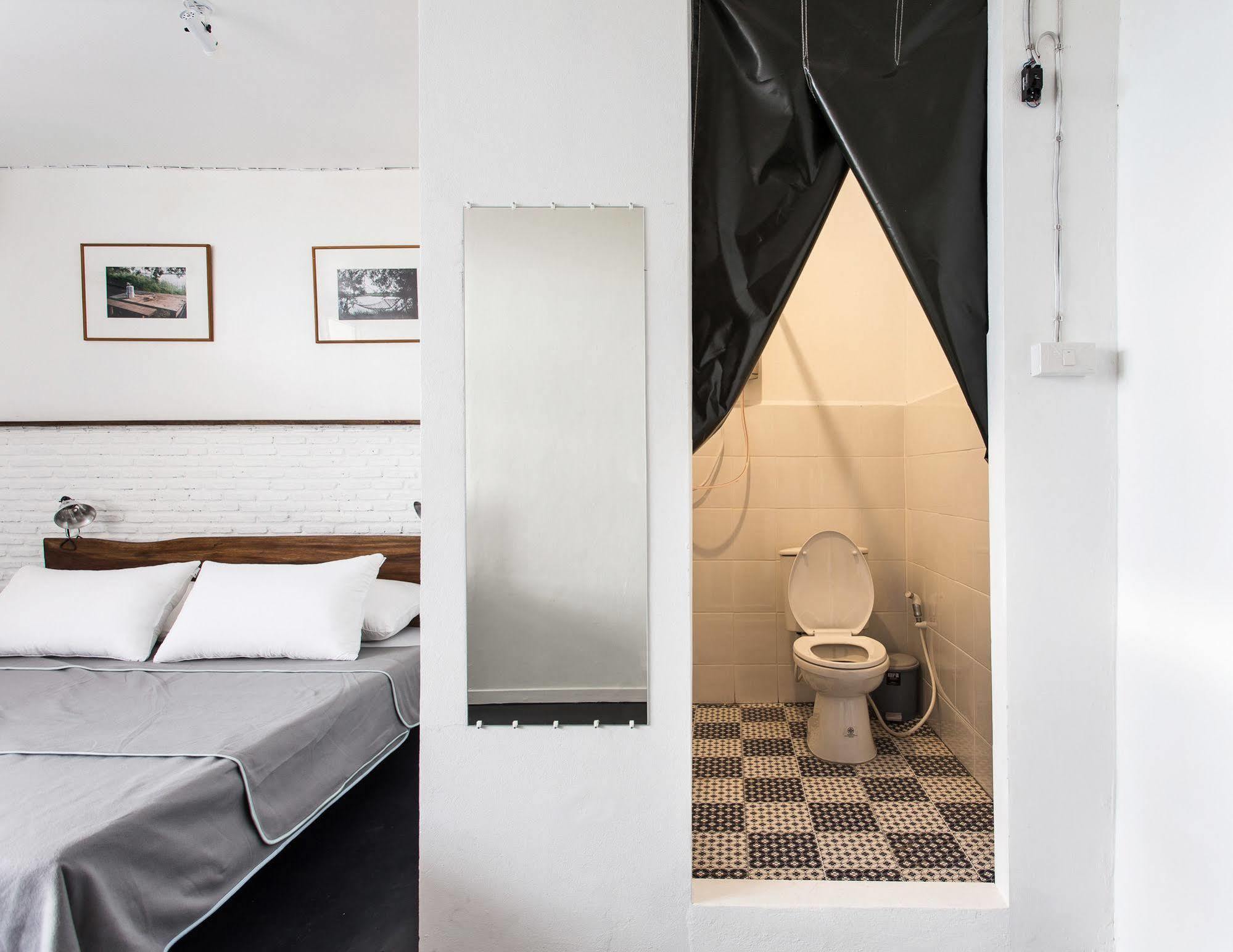 Stockhome Hostel Ayutthaya Ngoại thất bức ảnh