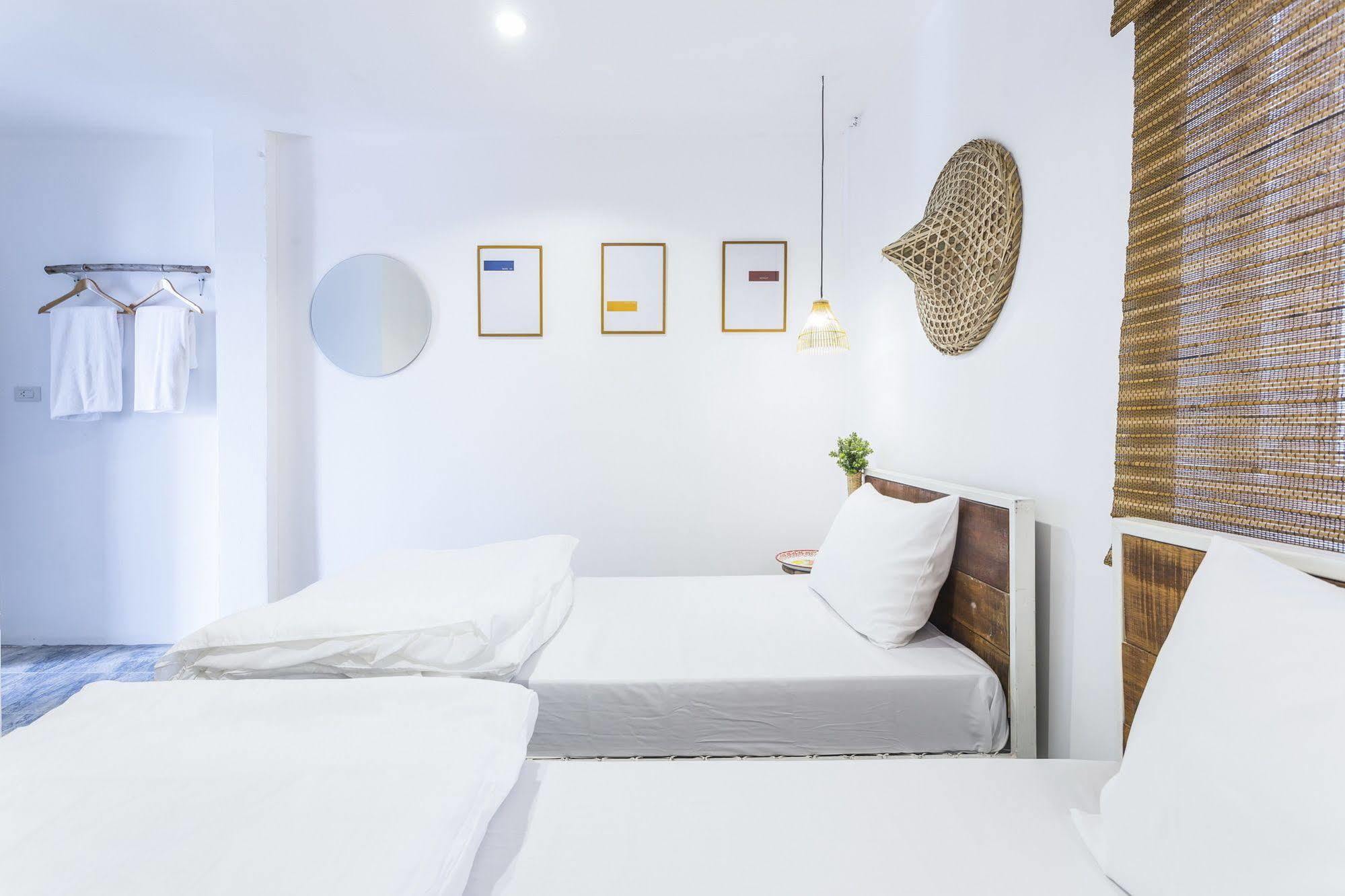 Stockhome Hostel Ayutthaya Ngoại thất bức ảnh